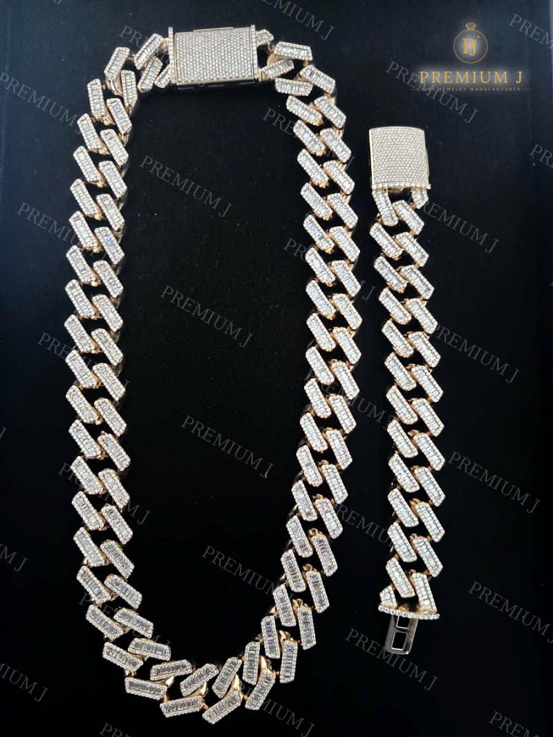 เซ็ตสร้อยคอและสร้อยข้อมือ Cuban Link เข้าชุดกัน